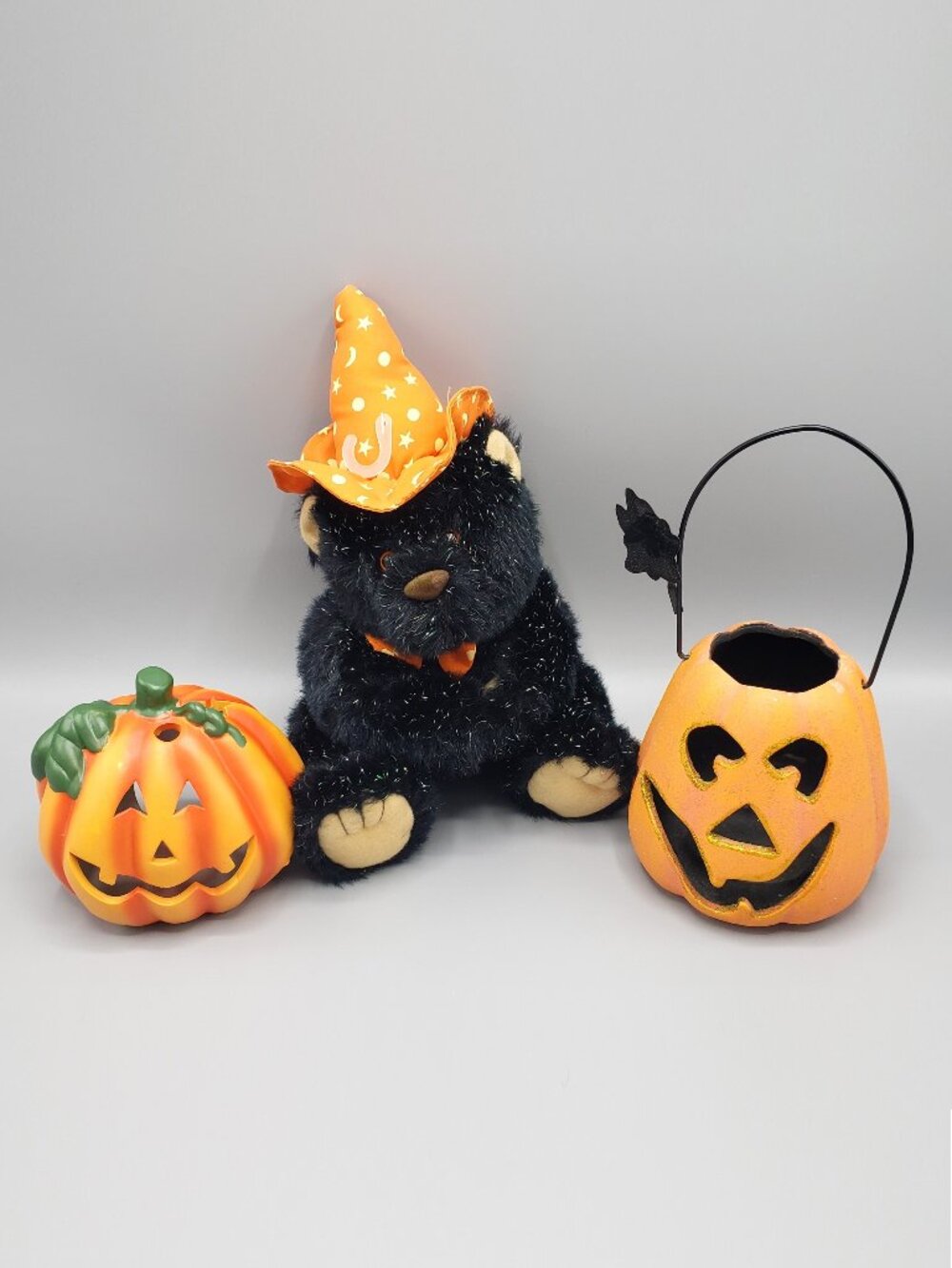Halloween Decor Lot Plush Bear and 2 Pumpkin Tealight Holders 3-piece Set Clean